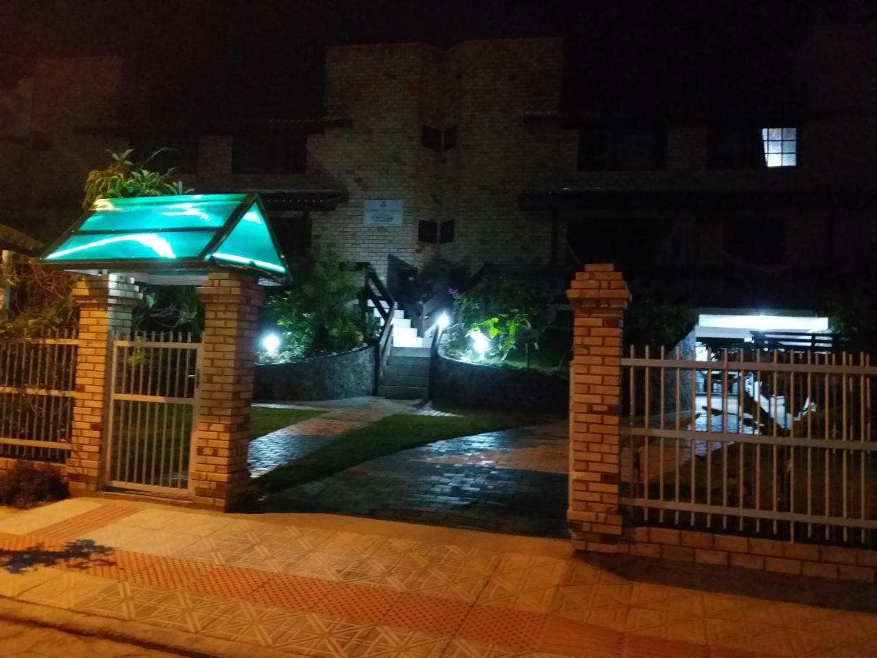 Jardim Da Lagoa Casas De Aluguel De Temporada กาโรปาบา ภายนอก รูปภาพ
