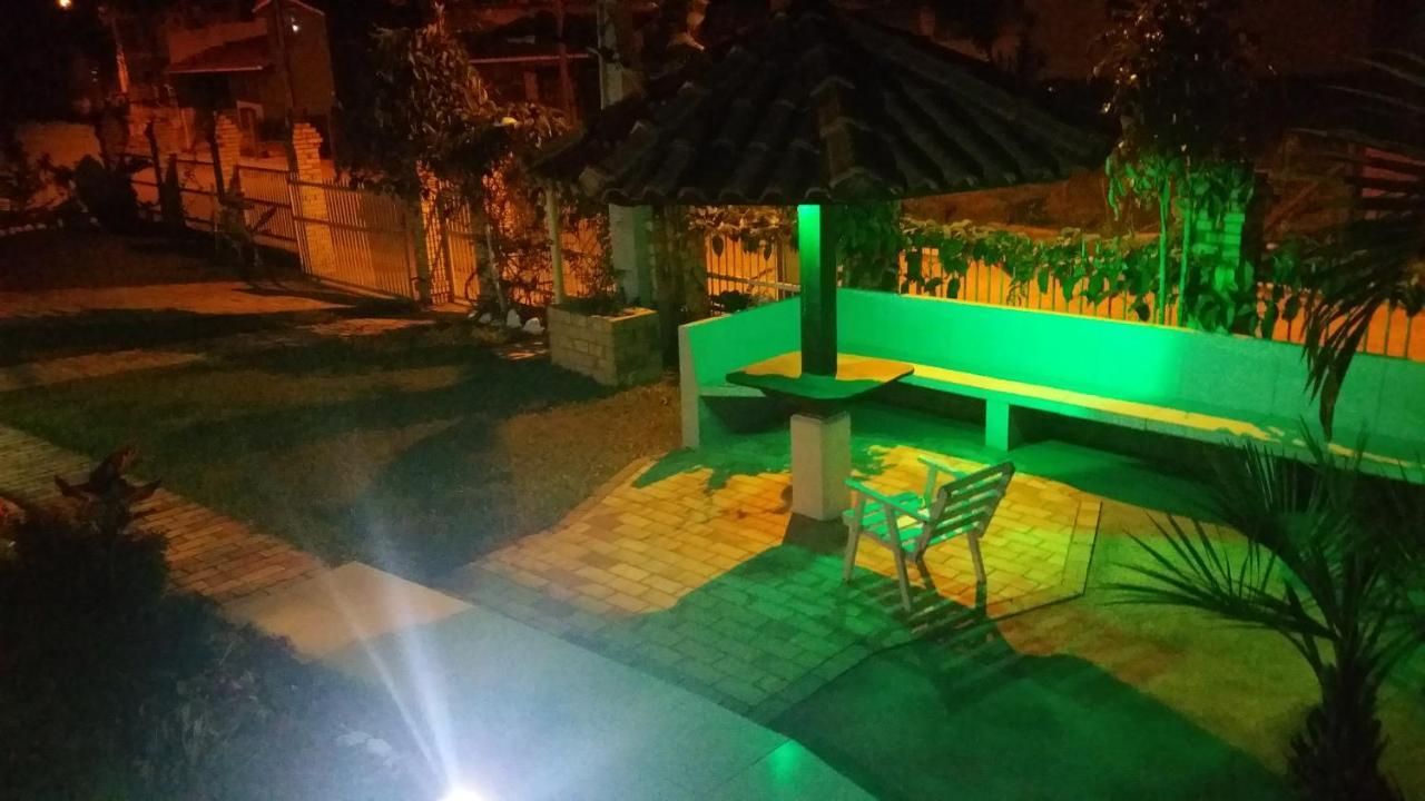 Jardim Da Lagoa Casas De Aluguel De Temporada กาโรปาบา ภายนอก รูปภาพ